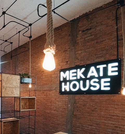 MEKATE HOUSE: ACONDICIONAMIENTO DE OFICINAS